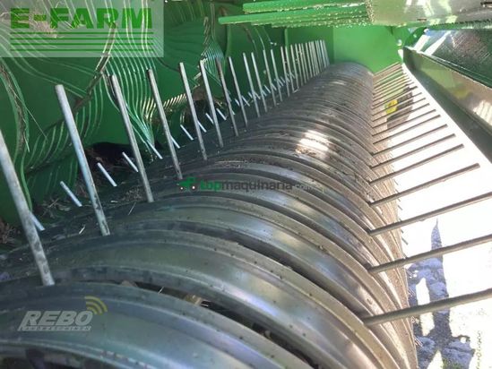 Empacadora gigant - John Deere - festkammer-kombipresse c441r
