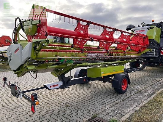 Cosechadora de Cereal - Claas - trion 530 mit vario 620