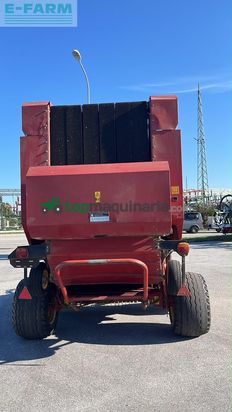 Empacadora gigant - New Holland - br 750 crop cutter