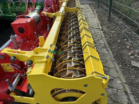 Grada rotativa - Pöttinger - lion 503 c