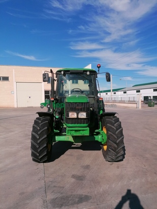 Tractor agrícola - John Deere - 6230
