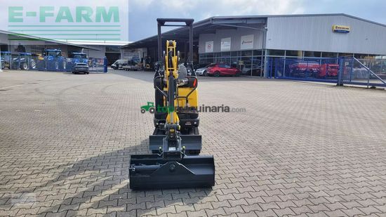 Excavadora - New Holland - e12d