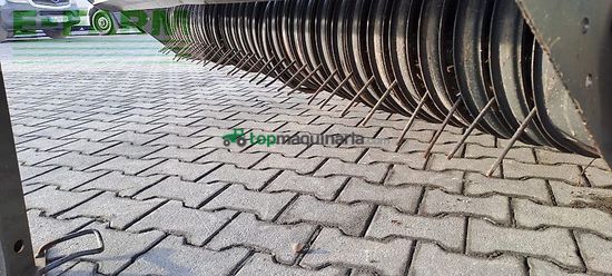 Empacadora gigant - Claas - rollant 540 rc