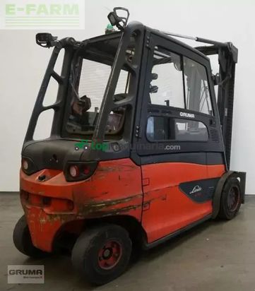 Elevadora - Linde - e 50 hl 388