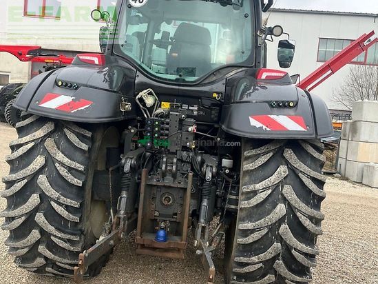 Tractor agrícola - Valtra - t214 d rüfa, forstkabine