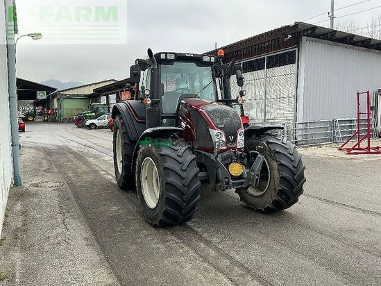 Tractor agrícola - Valtra - n 123