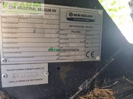 Empacadora gigant - New Holland - roll belt 150 crop cutter