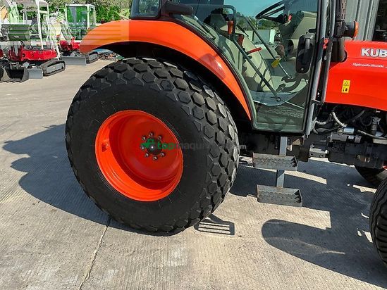 Tractor agrícola - Kubota - m7040 hydraulic shuttle tractor (st27188)