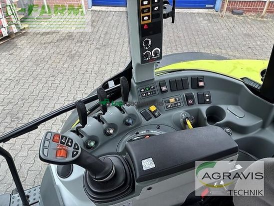 Tractor agrícola - Claas - arion 440 standard stage v