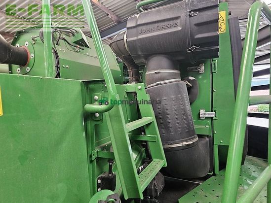 Cosechadora de Cereal - John Deere - t560 i