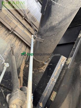 Cosechadora de Cereal - New Holland - cx 8070