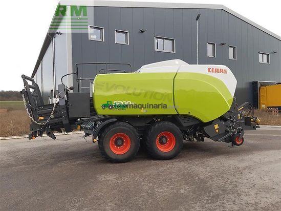 Empacadora gigant - Claas - quadrant 5200 fc evolution