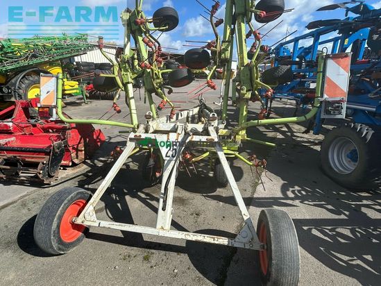 Henificador - Claas - faneuse volto 870t