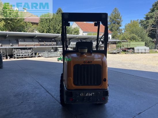 Minicargadora - Giant - v452t mit weidemann hv