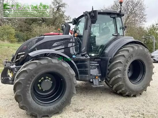 Tractor agrícola - Valtra - t215d