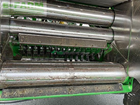 Empacadora gigant - John Deere - 990