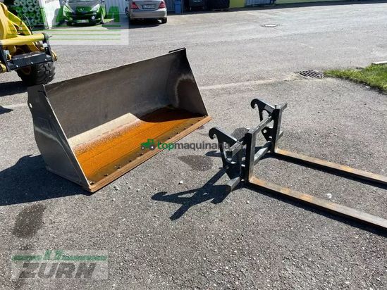 Minicargadora - Caterpillar - 907m