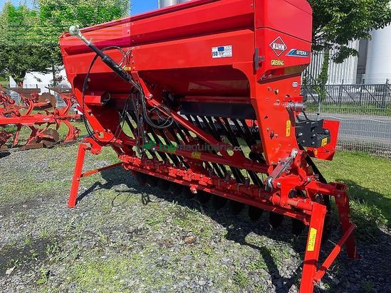 Sembradora - Kuhn - sitera 320d-24e
