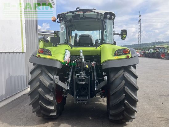 Tractor agrícola - Claas - arion 450 stage v