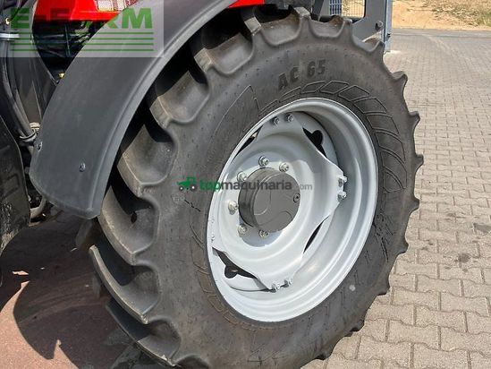 Tractor agrícola - Massey Ferguson - 5711m essential dyna-4
