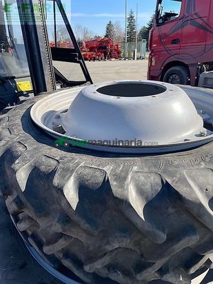 Tractor agrícola - Case IH - puma 165 + set roți tehnologice