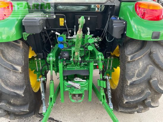 Tractor agrícola - John Deere - 5075E