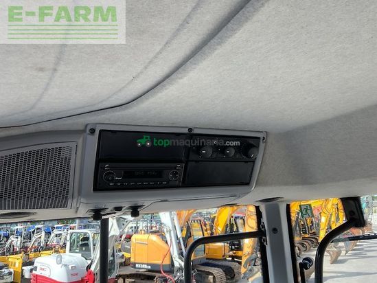 Tractor agrícola - Valtra - t195 versu tractor (st23736) Versu