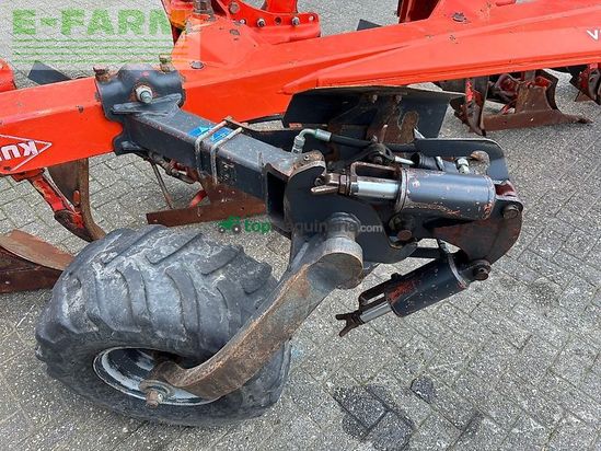 Arado - Kuhn - vari master 1525t