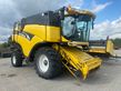 Cosechadora de Cereal - New Holland - CX880