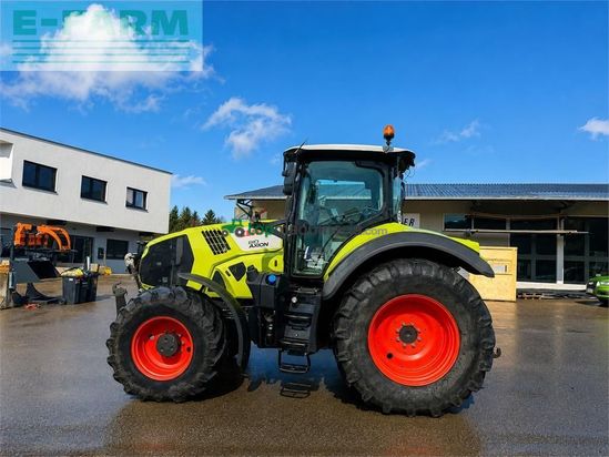 Tractor agrícola - Claas - axion 810 c-matic