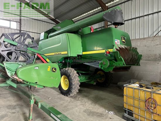 Cosechadora de Cereal - John Deere - T550