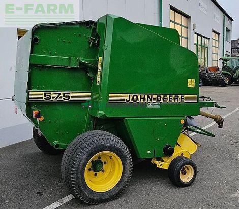 Empacadora gigant - John Deere - 575