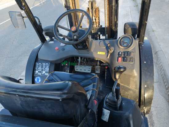 Carretillas industrial MANITOU MC18.4 D