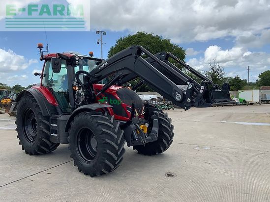 Tractor agrícola - Valtra - n175 unlimited tractor (st26881)