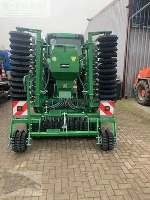 Combinado de siembra -  - wiesenstriegel 5m mit walze gps nachsaatgerät
