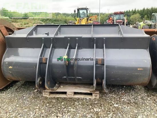 Minicargadora - Case IH - 821 skovl