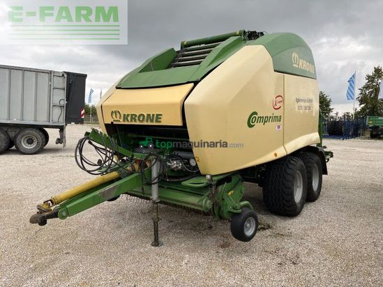 Empacadora gigant - Krone - comprima cv 150 xtreme