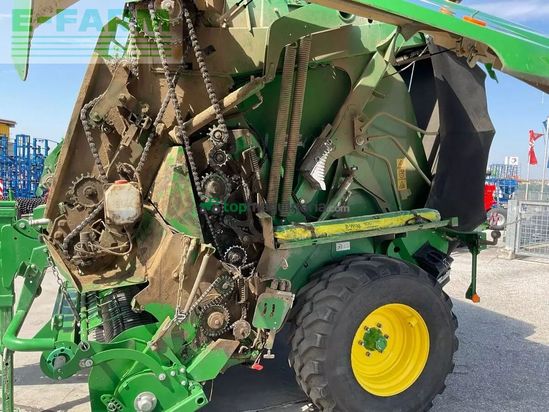 Empacadora gigant - John Deere - v461r hc25