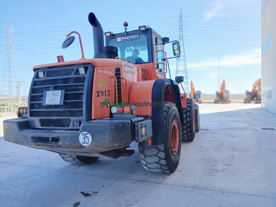 Palas cargadora DOOSAN DL300