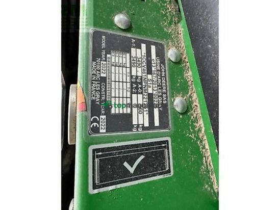 Empacadora gigant - John Deere - v461m