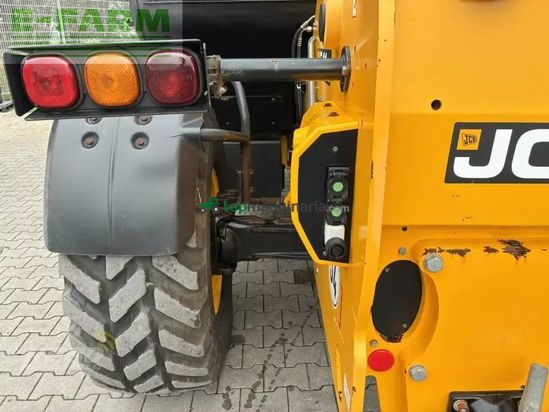 Telescopica - JCB - 541-70 agri super