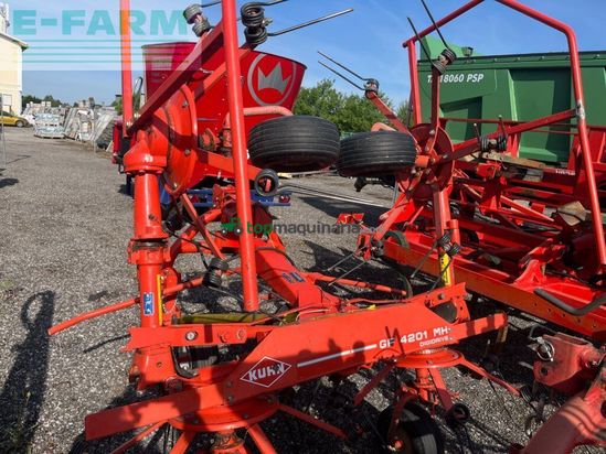 Henificador - Kuhn - heuwender gf 4201 gebraucht