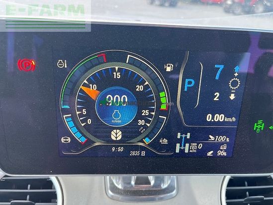 Tractor agrícola - New Holland - t 8.435 uc