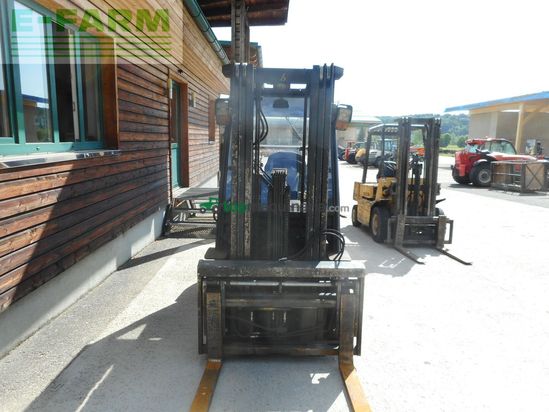 Elevadora - Toyota - 02-8fdf25 triplex + ss + zv + kabine