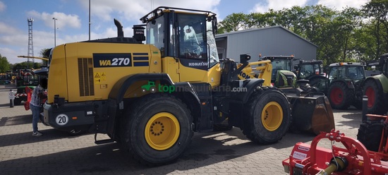 Pala cargadora Komatsu WA270-8