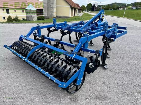 Cultivador - Agco - profi line beta ii - grubber 3m gefedert