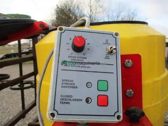 Combinado de siembra -  - såbedsharve med martofte efterafgrødespreder