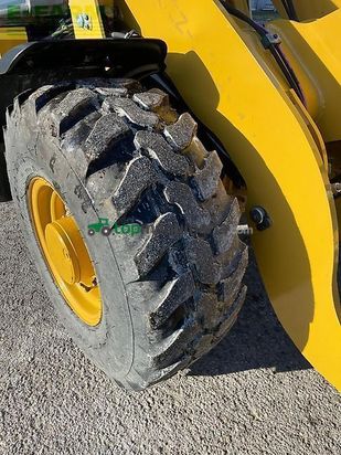 Minicargadora - Caterpillar - 907m