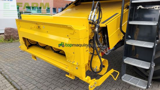 Cosechadora de Cereal - New Holland - cx 8.70 neumaschine