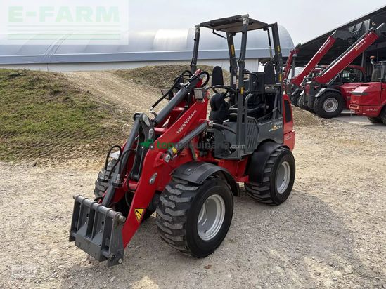 Telescopica - Weidemann - 1260 mit 4 zylinder motor, unter 2,0m